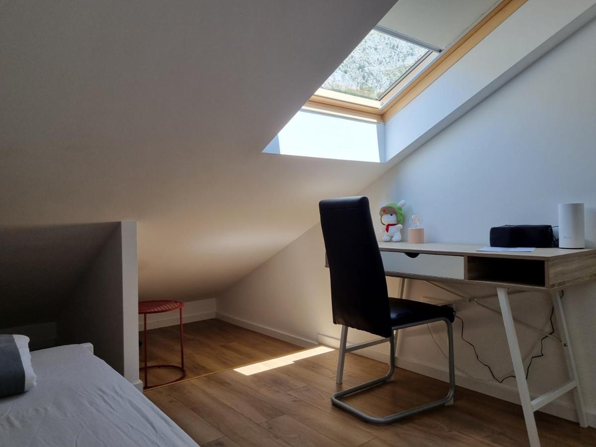 Geek Apartment Omiš Extérieur photo